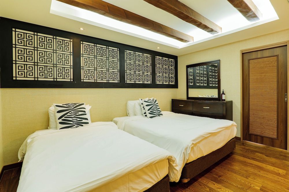 Hansan Marina Hotel & Resort Ocean Suite Double 4