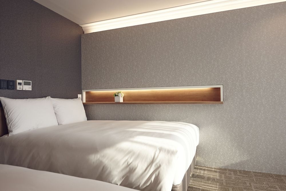 Royal Square Hotel Seoul Deluxe Twin Room 5