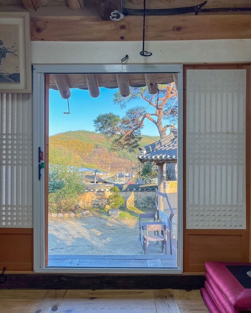 Jukheon Traditional House Jookhyeon Dong Nong 2