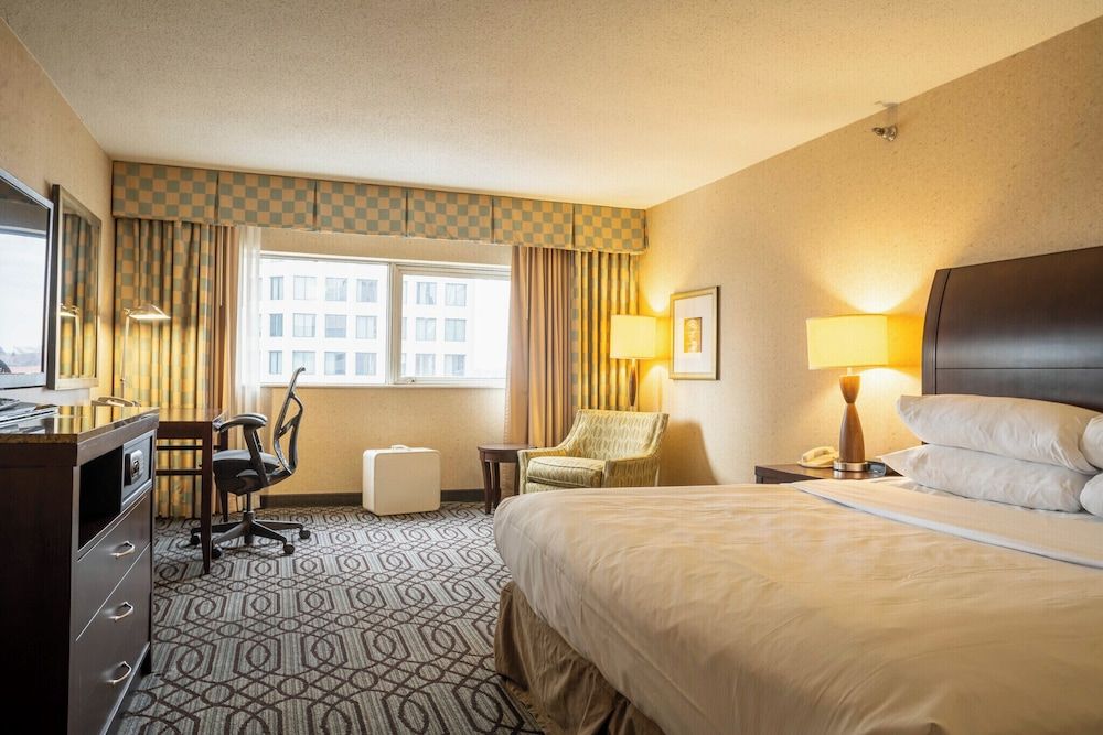 Room, 1 King Bed, Non Smoking