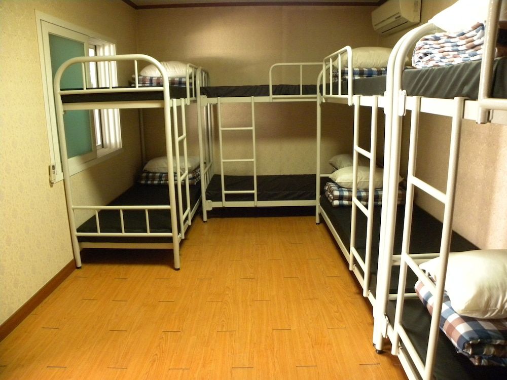 undefined Kame House - Hostel 2