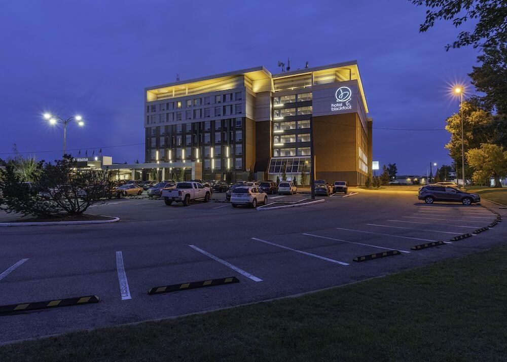 undefined Hotel Blackfoot 2