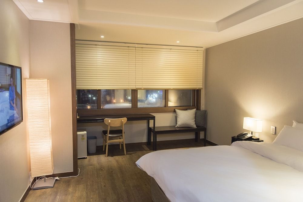 undefined Check Inn Hotel Jeju 5