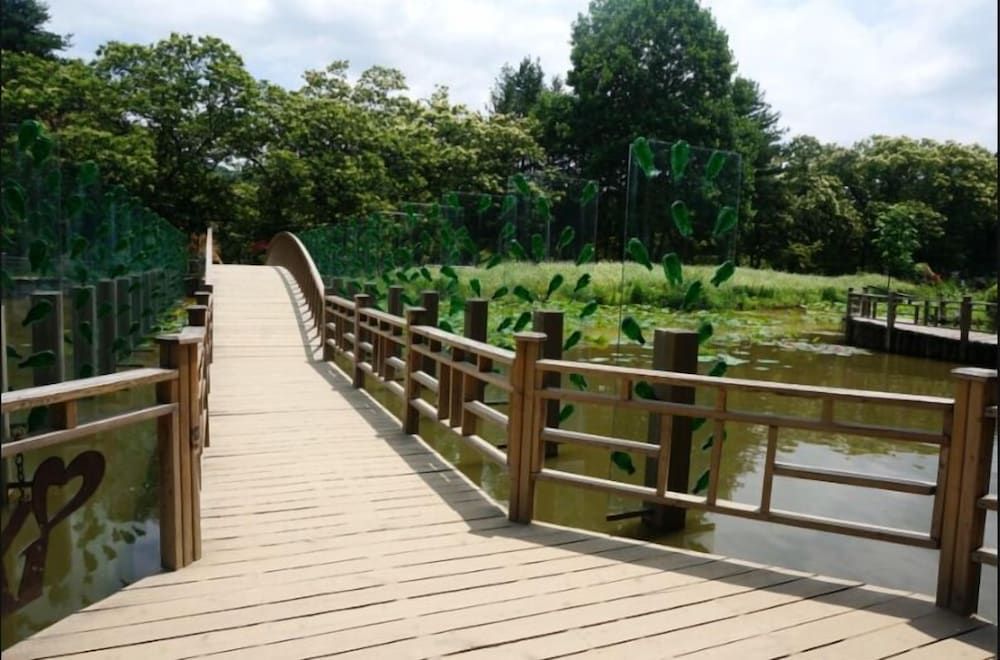 undefined 24 Guesthouse Seoul Cheongryangri 9