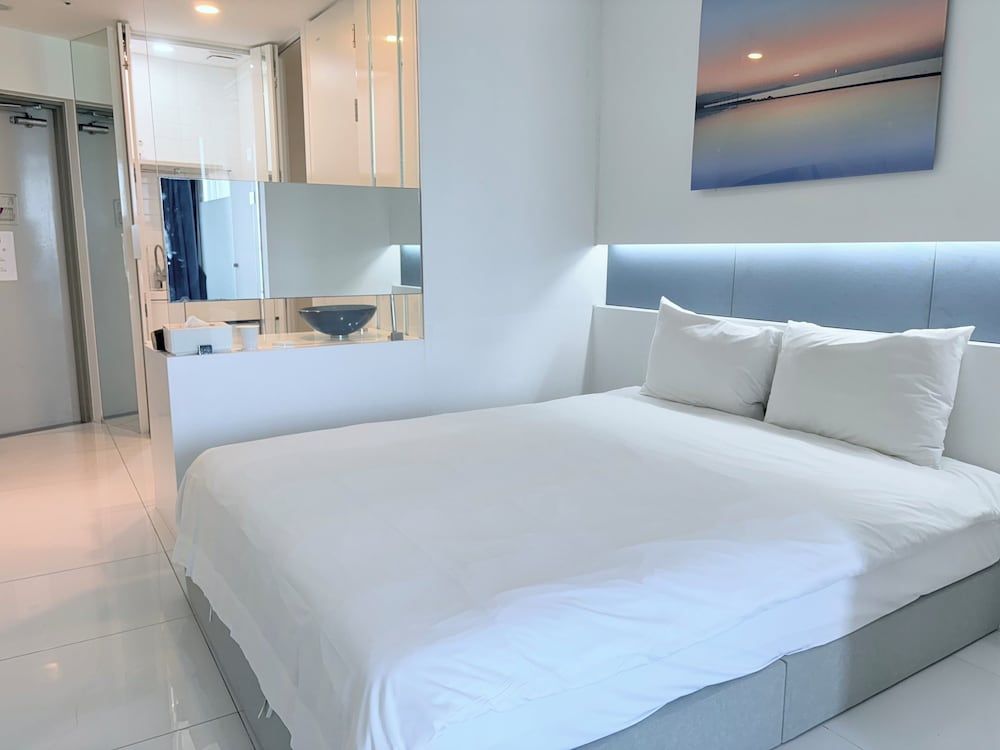 undefined Aimi Jeju Beach Hotel Hamdeok W 2