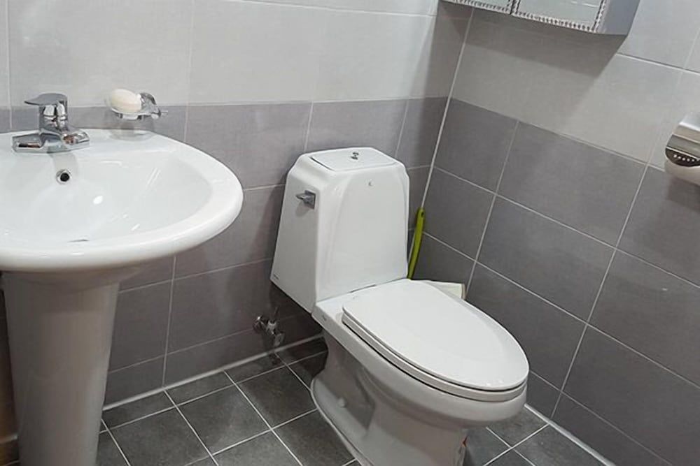 Blue Sky Pension Flower 2