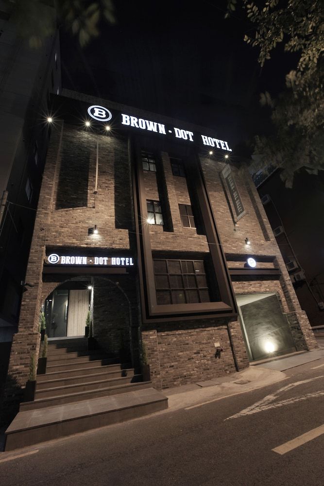 undefined Brown Dot Hotel Yangjeong 4
