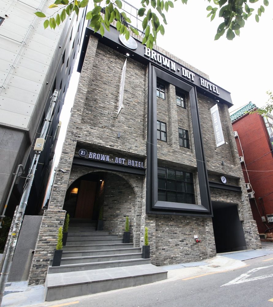 undefined Brown Dot Hotel Yangjeong 2