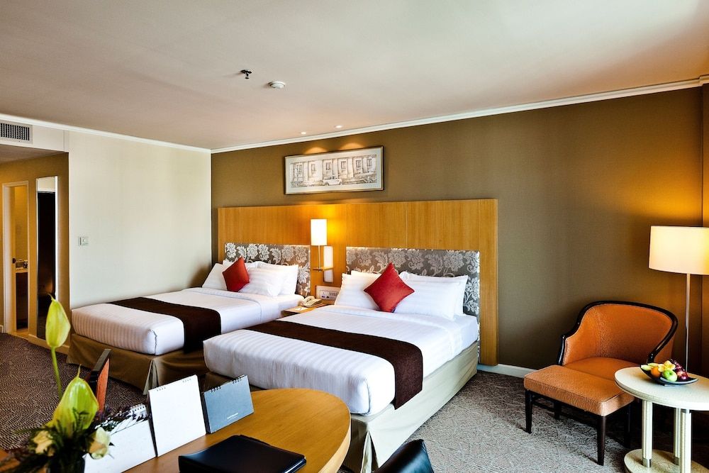 Royal Princess Larn Luang Superior Double or Twin Room, City View 2