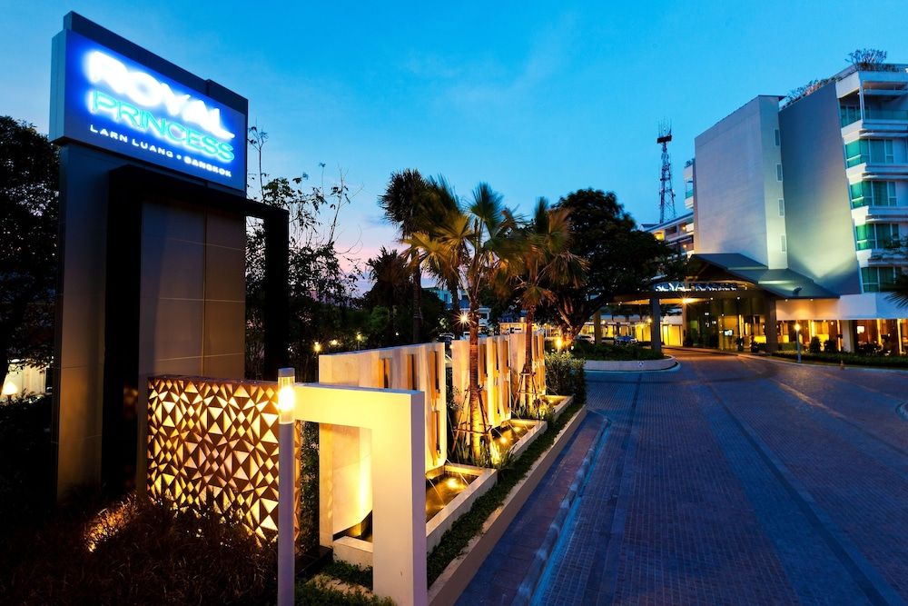 undefined Royal Princess Larn Luang 7