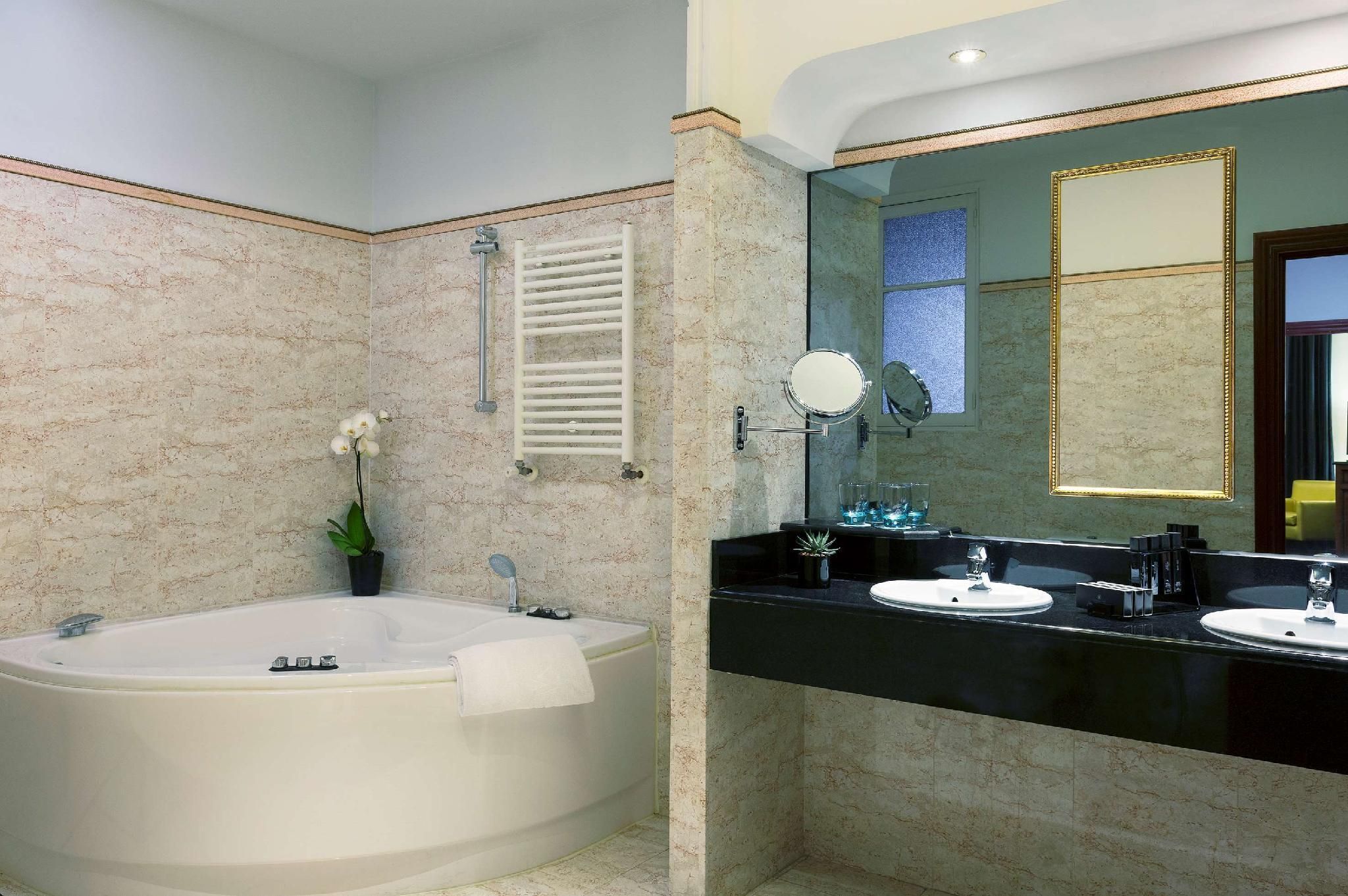 undefined Melia Paris Champs-Elysées 6