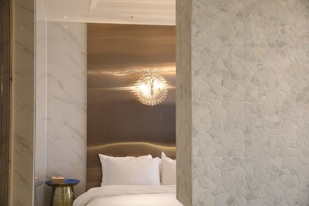 February Hotel The Signature Dongseongro Signature Prestige Family Suite Double Two Beds Breakfast Buffet PKG (46 Square meter) 3