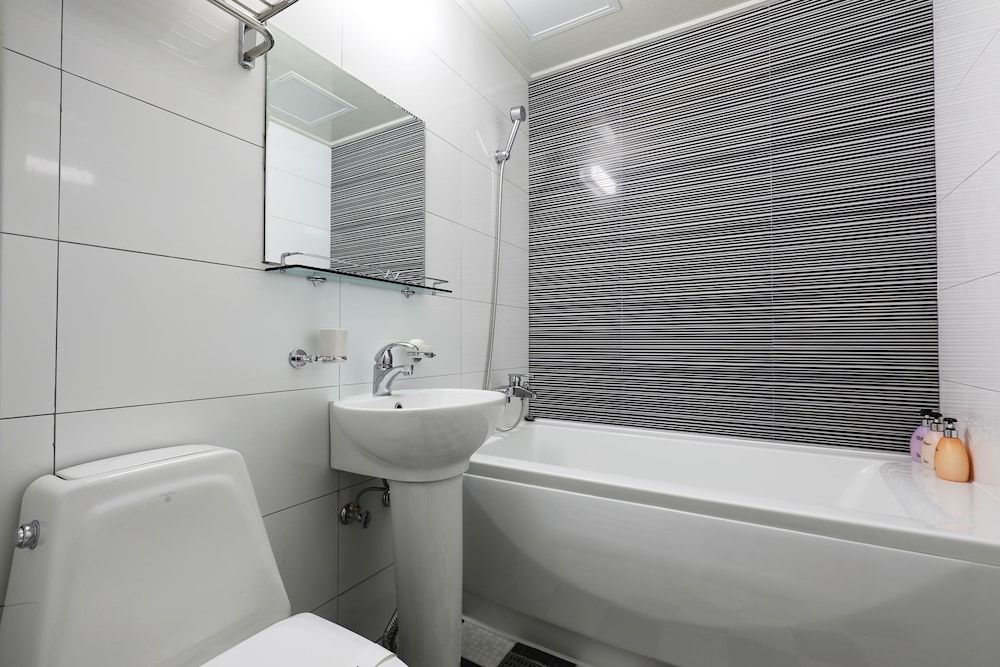 SM Boutique Hotel Standard Room (Check-in: Fri&Sun 8 PM, Sat 10 PM) 4