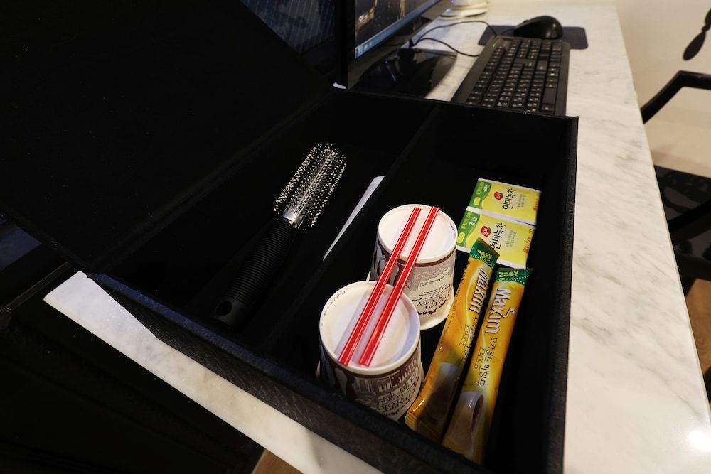 SM Boutique Hotel Standard Room (Check-in: Fri&Sun 8 PM, Sat 10 PM) 7