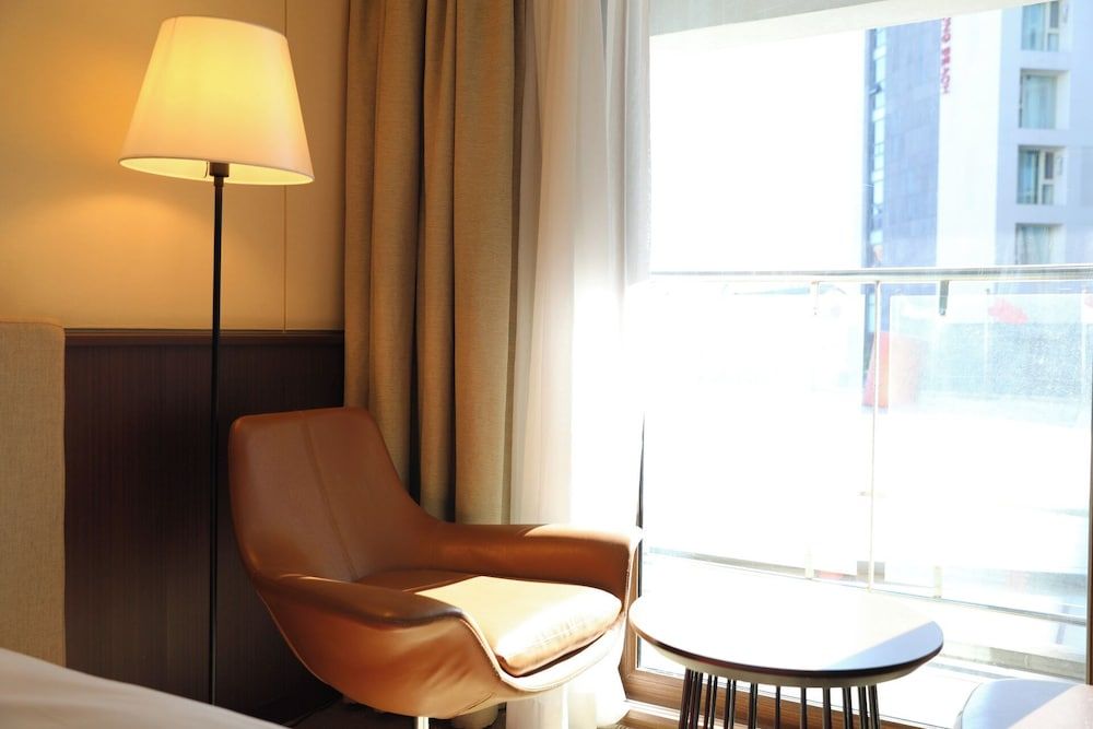 undefined Ramada Jeju Hamdeok 3