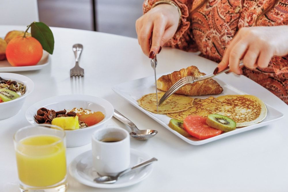 undefined ibis Styles Paris République 8