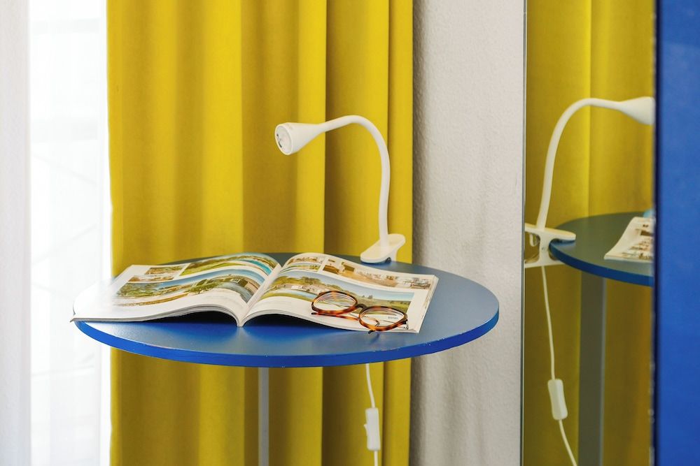 ibis Styles Paris République Standard Room, 2 Twin Beds 9