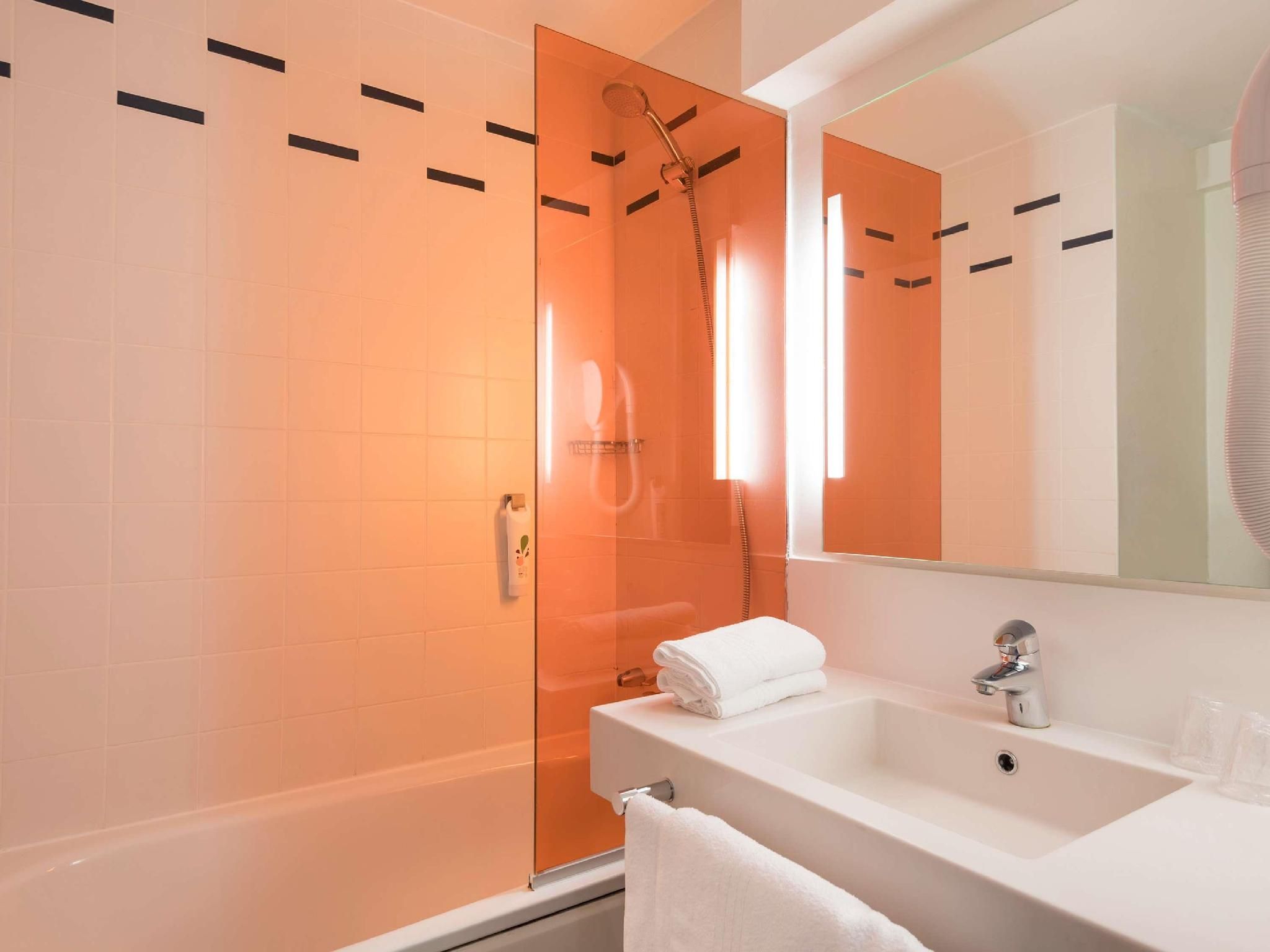 undefined ibis Styles Paris Bercy 3