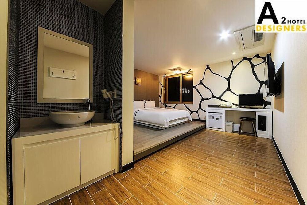 A2 Hotel Designers Standard Room 2