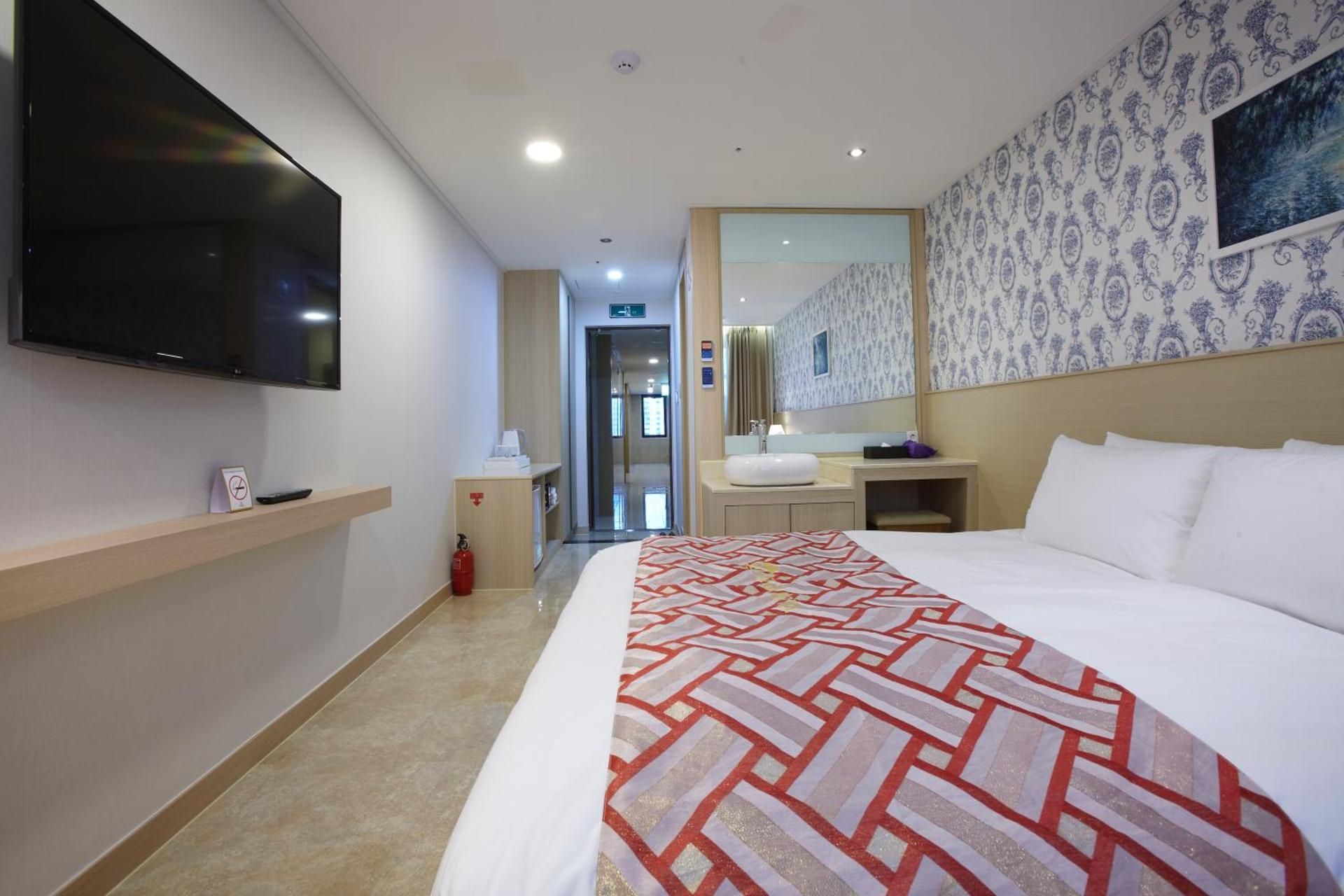 Hotel Sopra Standard Double 2