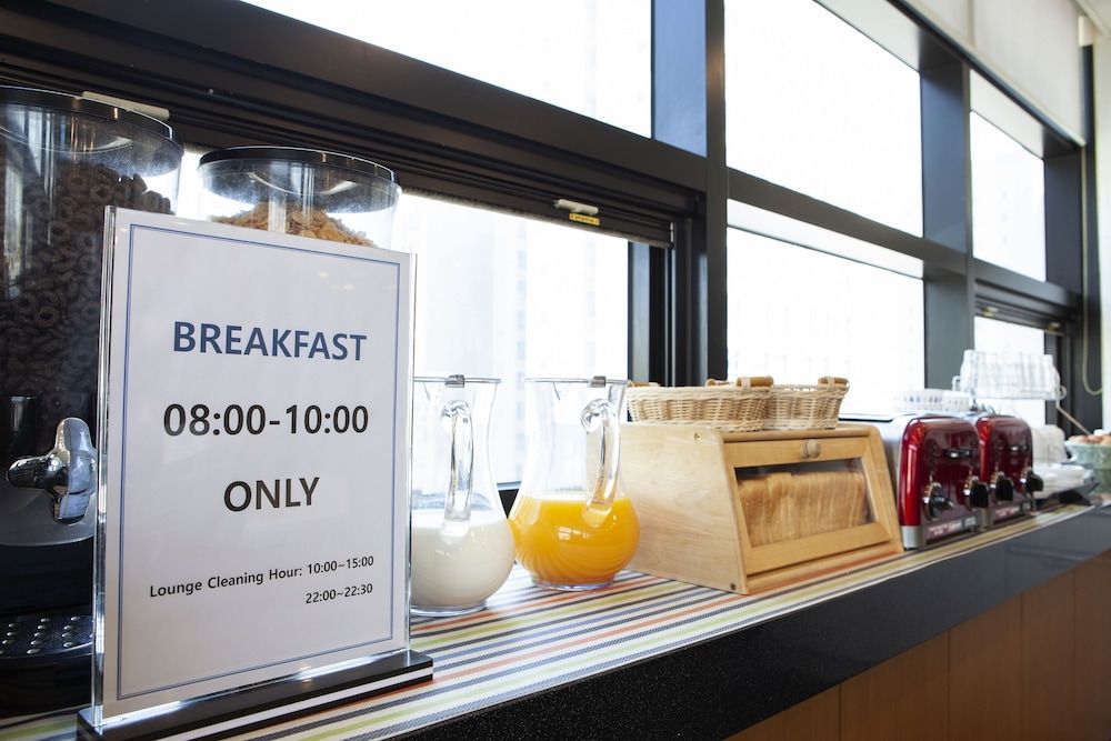 Breakfast buffet