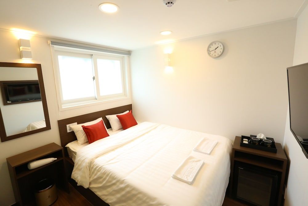 undefined TRIPSTAY Myeongdong 5