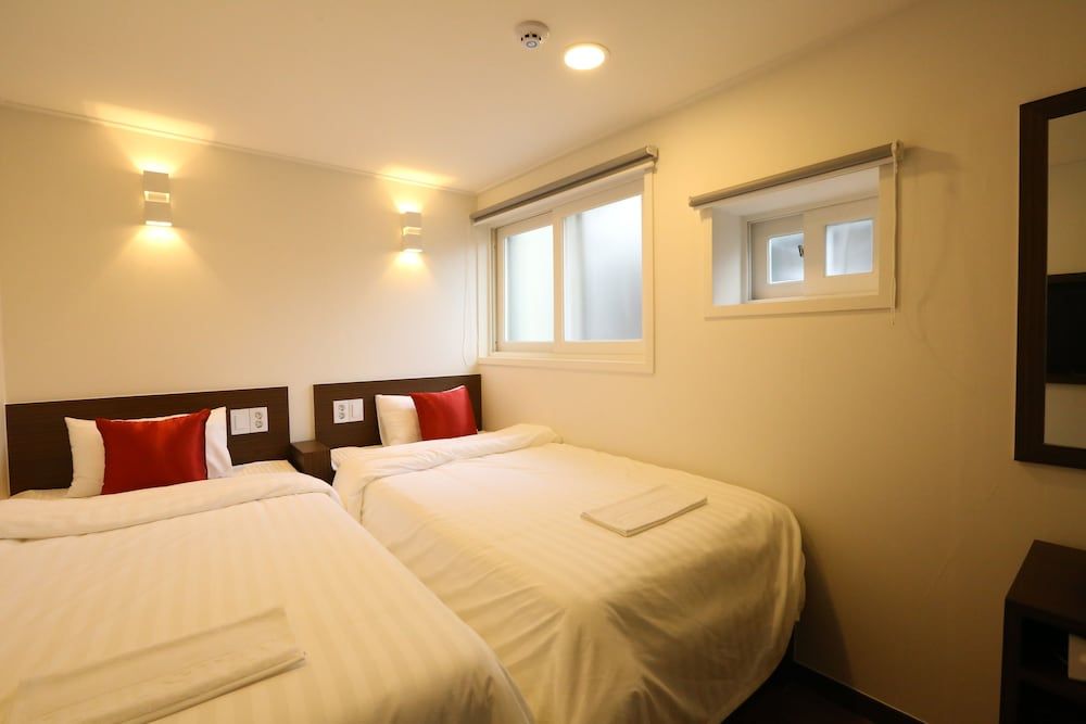 undefined TRIPSTAY Myeongdong 4