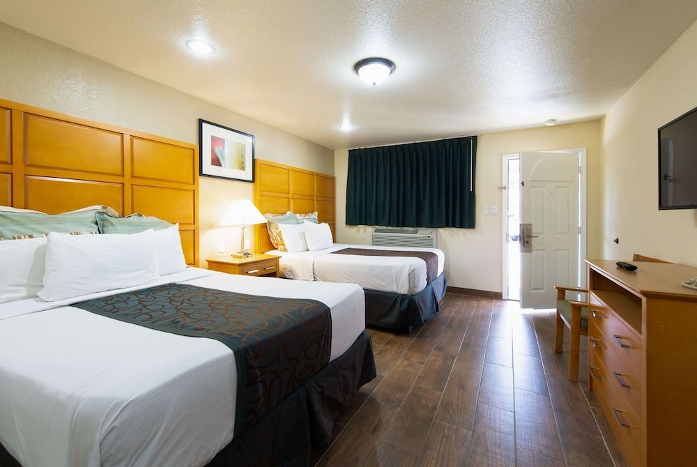 Standard Room, 2 Queen Beds