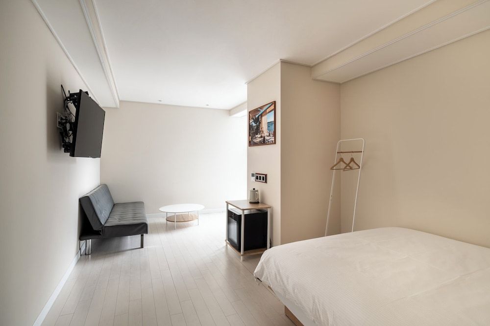 Elysia Boutique Hotel City Double Room, 1 Double Bed, City View 10