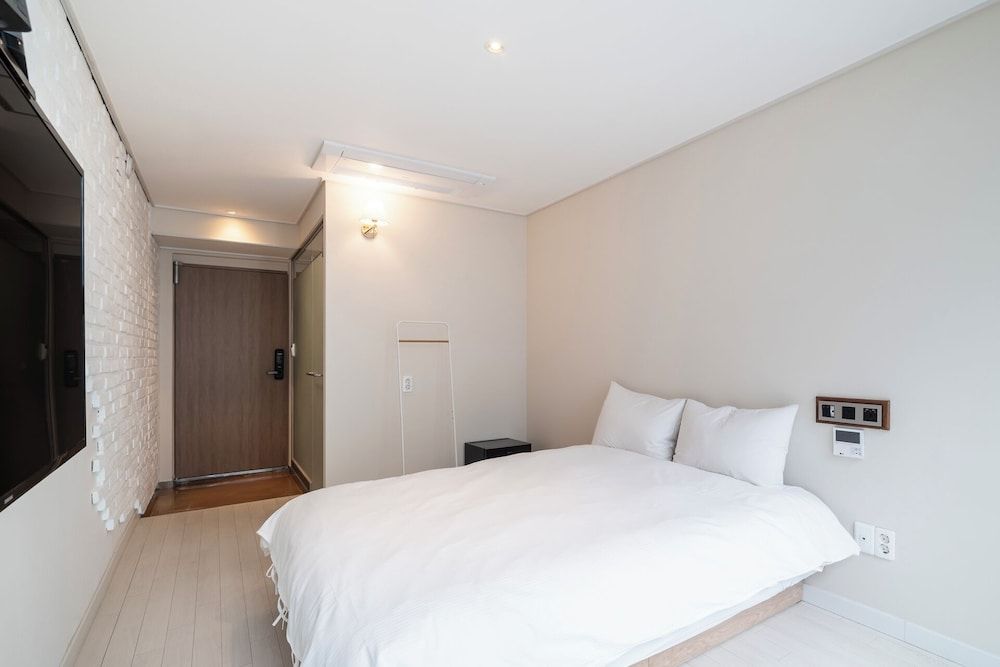 Elysia Boutique Hotel City Double Room, 1 Double Bed, City View 11