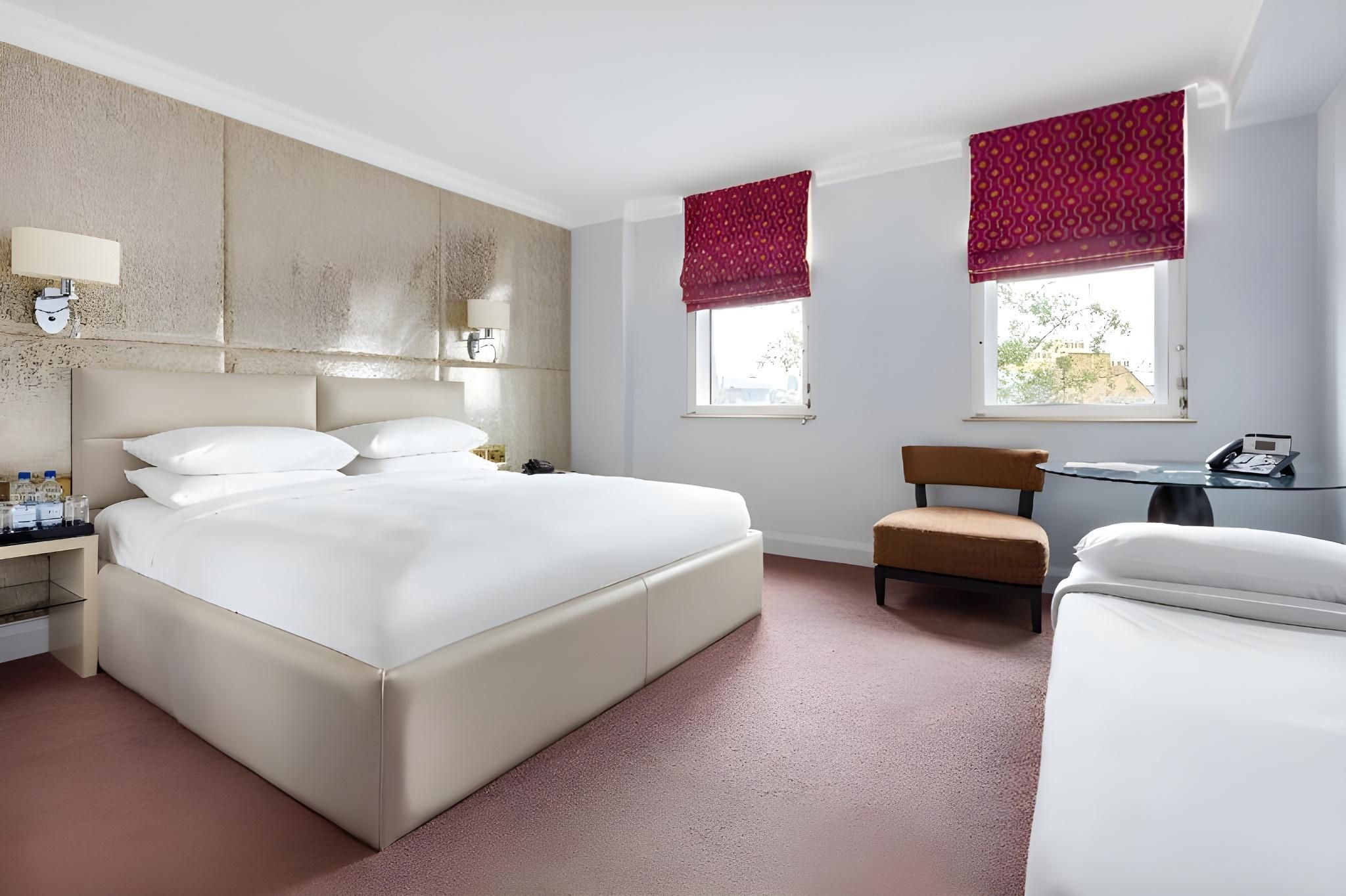 Radisson Blu Hotel, London Mercer Street Standard Room 7