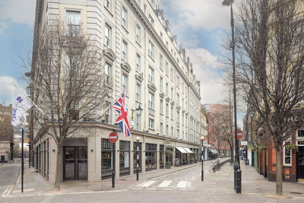 undefined Radisson Blu Hotel, London Mercer Street 5