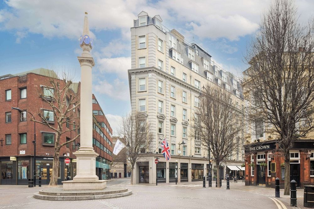 undefined Radisson Blu Hotel, London Mercer Street