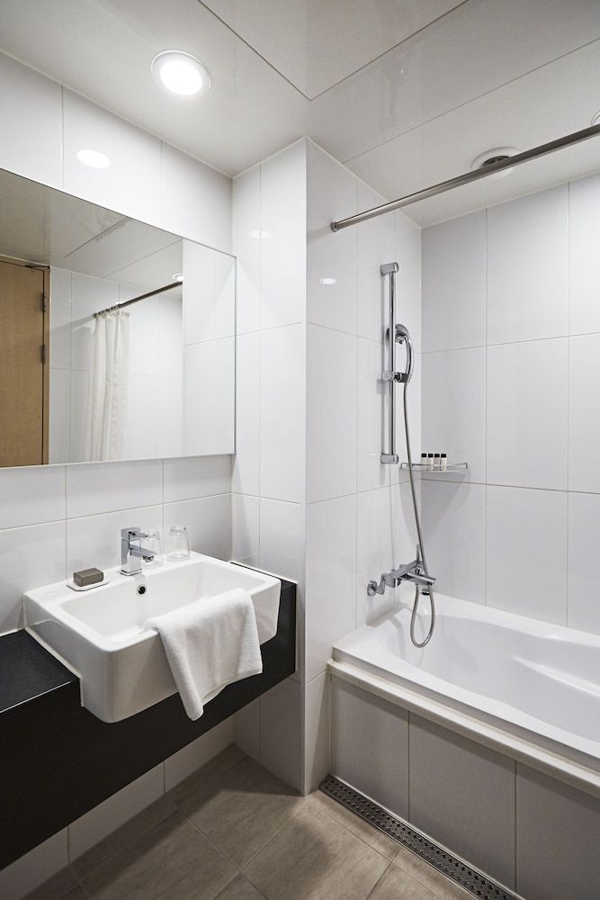 Hotel Venue G Superior Twin Room 6