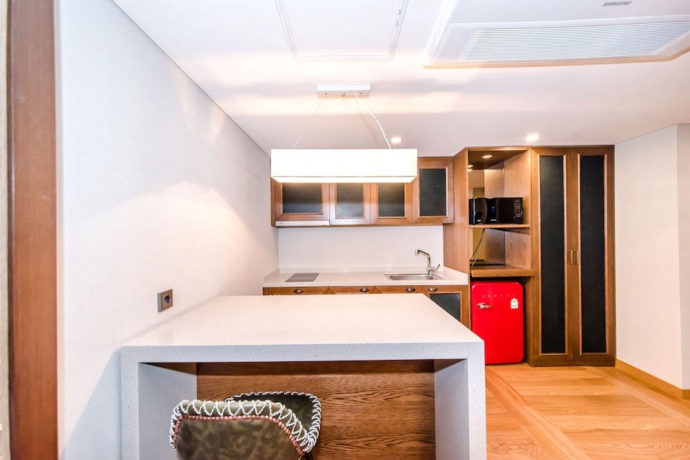 Jeju Marevo Beach Hotel Family Suite Twin, Side Ocean View 6