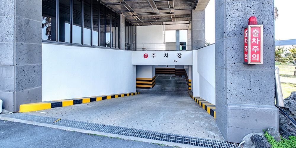 undefined Jeju Marevo Beach Hotel 9