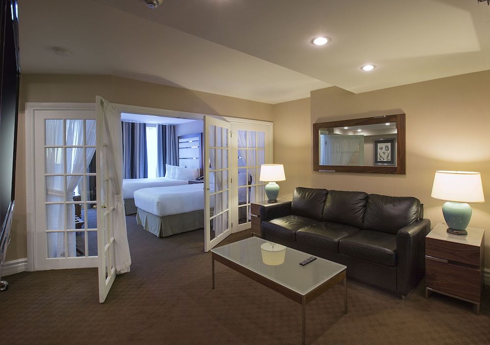 undefined Hotel Le Cantlie Suites 8