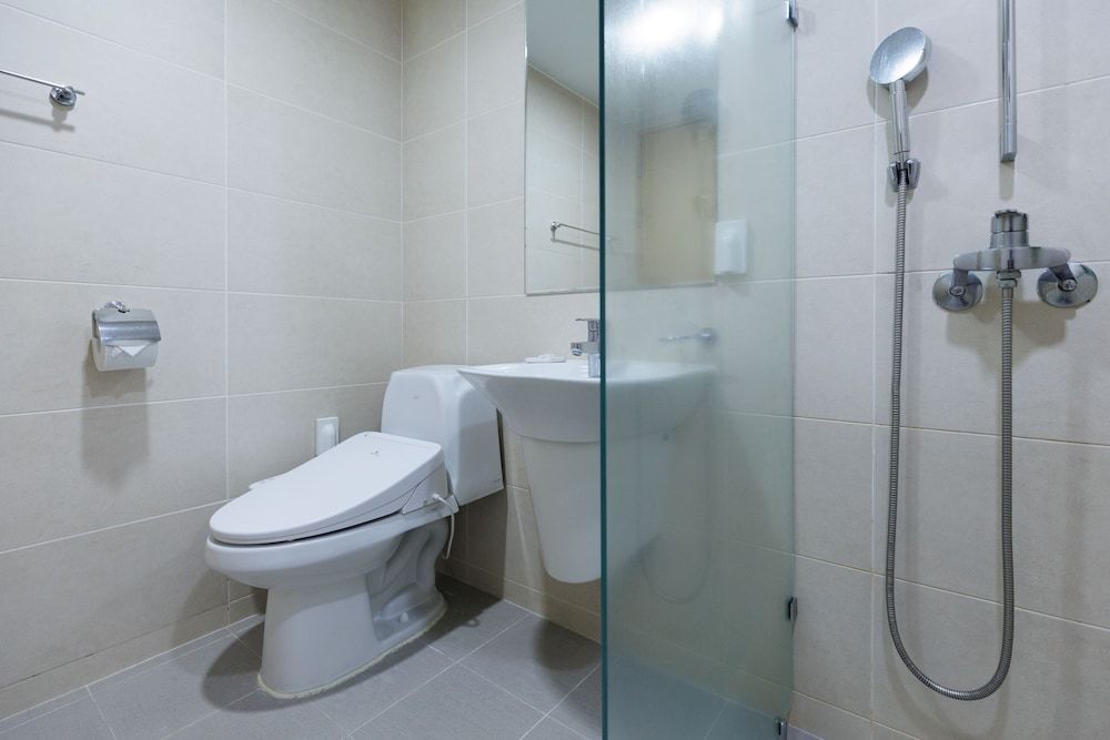 Luceville Royal Suite (2 bedrooms and 2 bathrooms) 8