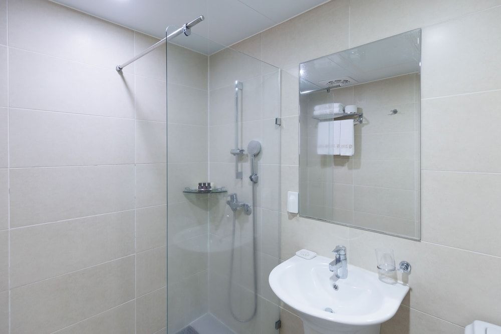 Luceville Royal Suite (2 bedrooms and 2 bathrooms) 7