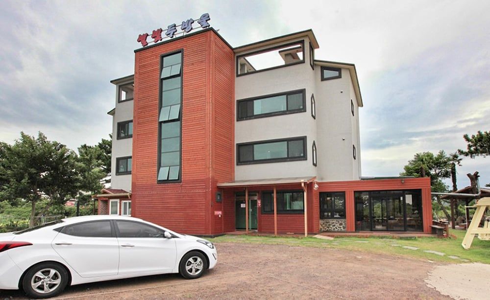 undefined Starlightdrops Pension 8