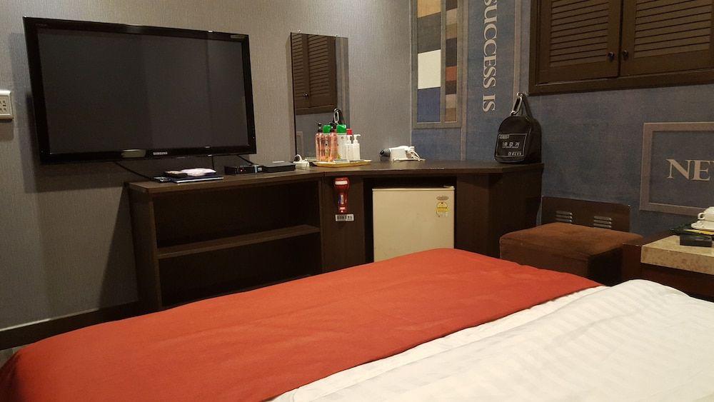 undefined Hotel Highland 5