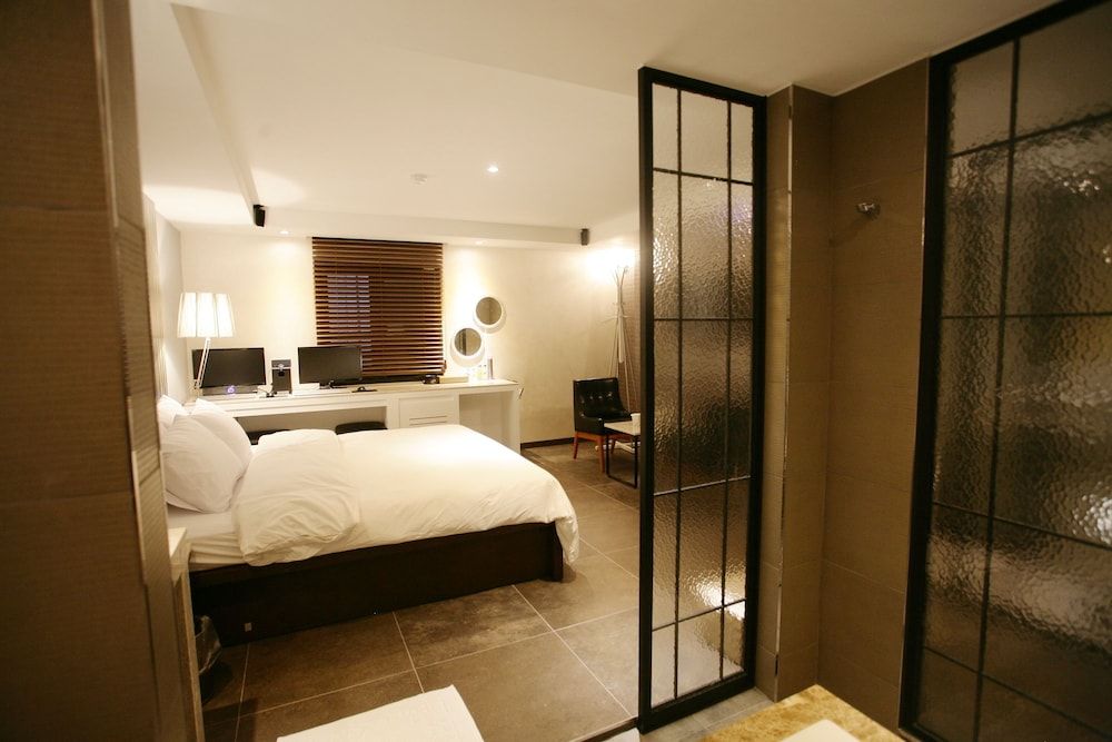 undefined Voll Hotel 9