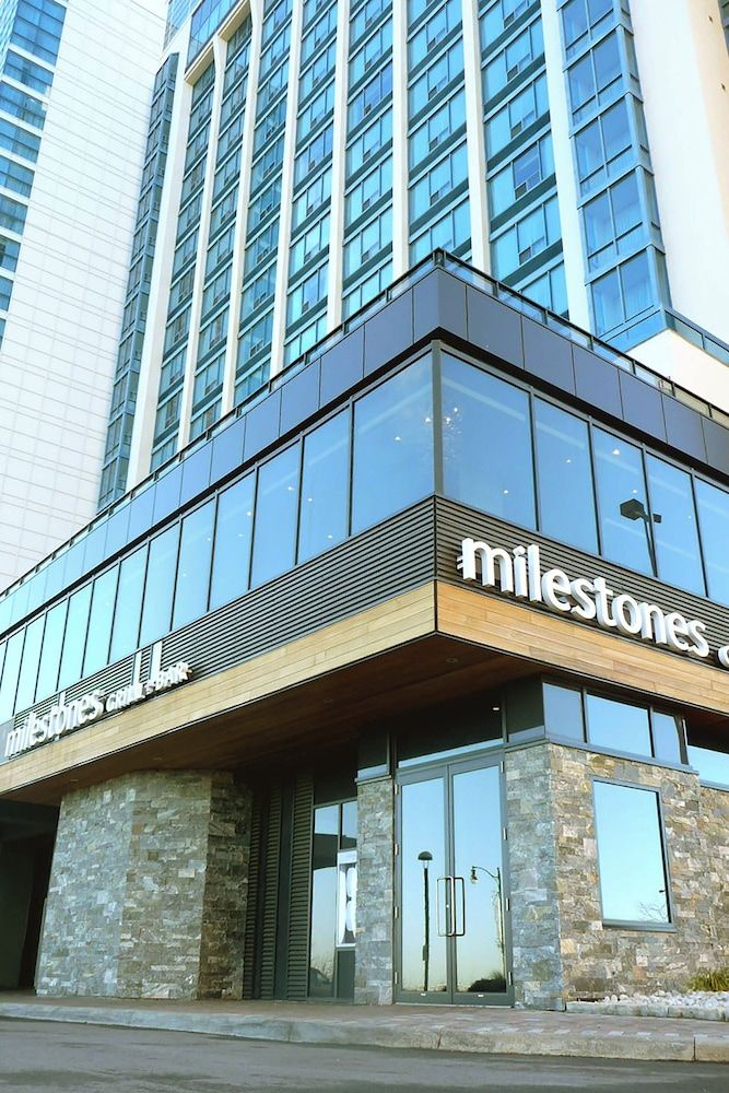 undefined Niagara Falls Marriott on the Falls