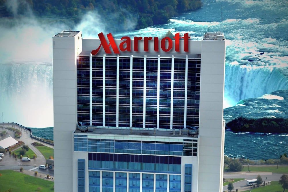 undefined Niagara Falls Marriott on the Falls 4