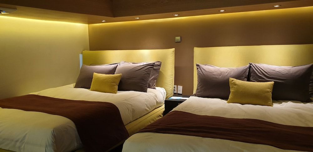 undefined Hotel COCOMO 7