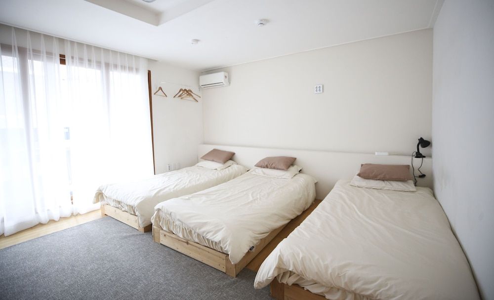 undefined Ilyo Stay 2