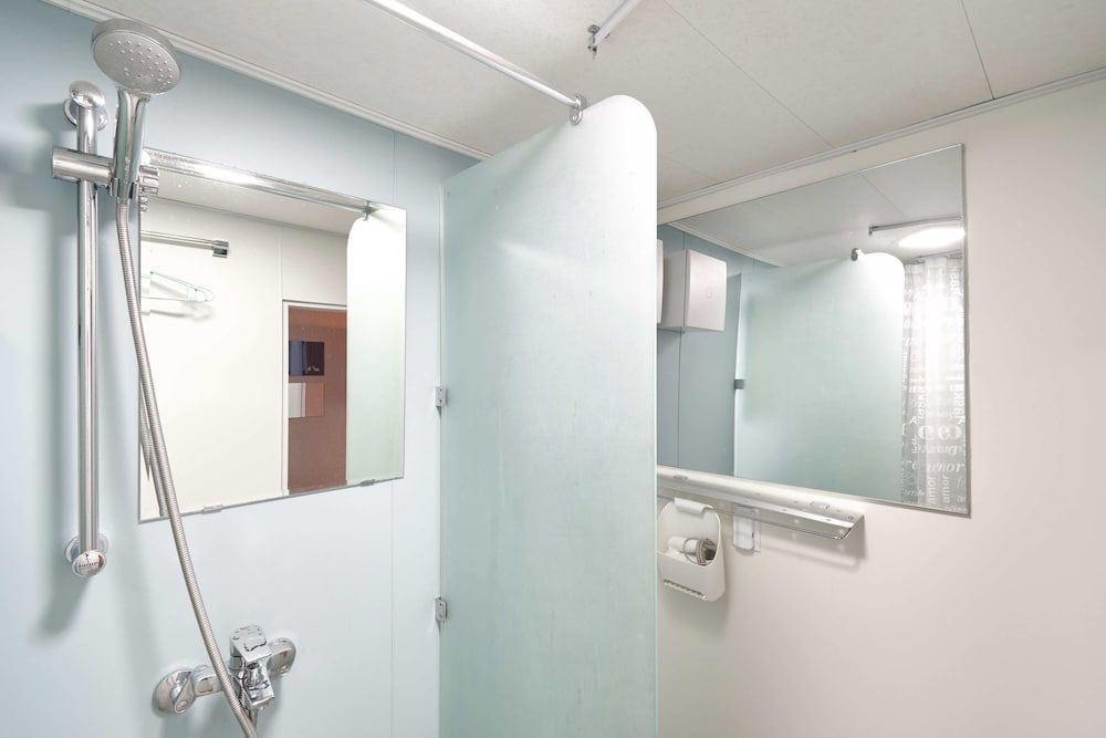 Jun Guest House - Hostel Standard Double Room, Women only, Shared Bathroom (Foreigner Only) 10