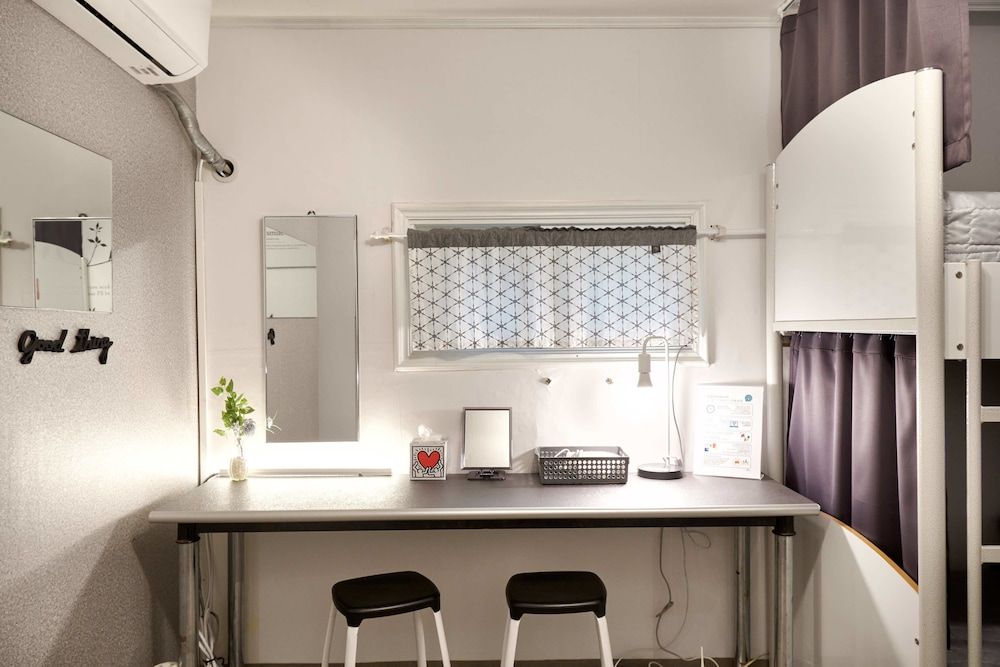 Jun Guest House - Hostel Economy Shared Dormitory, Women only, Private Bathroom (Foreigner Only) 6