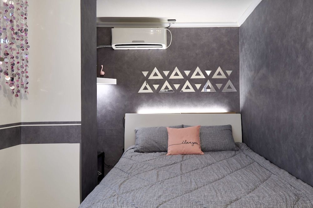 Jun Guest House - Hostel Standard Double Room, Women only, Shared Bathroom (Foreigner Only) 2