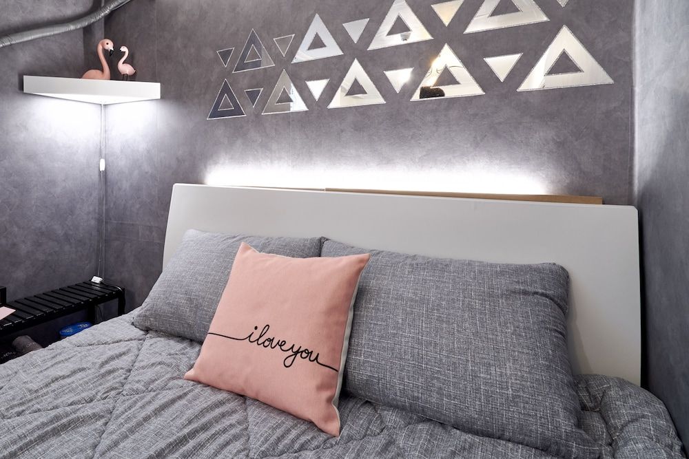 Jun Guest House - Hostel Standard Double Room, Women only, Shared Bathroom (Foreigner Only) 5